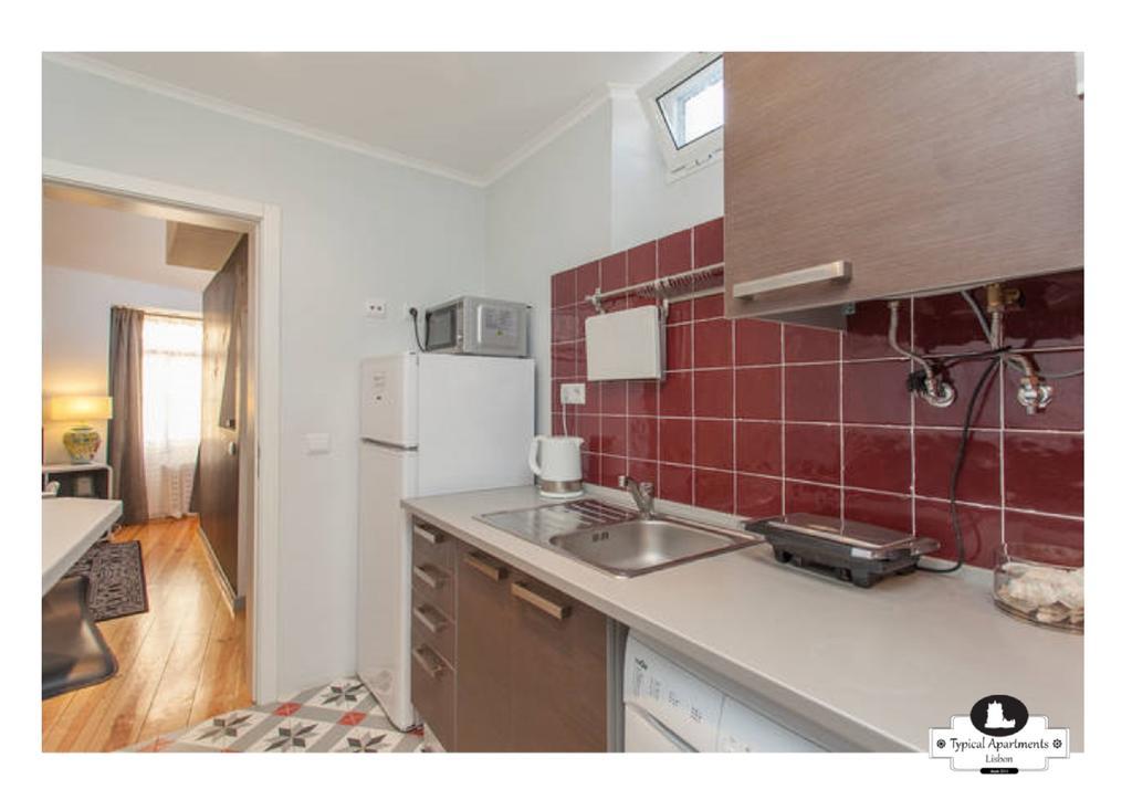 Typical Apartment Lisbon Bagian luar foto